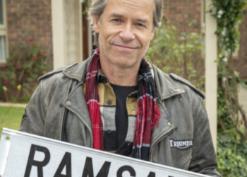 Guy Pearce Joins Returning Stars For TV Soap ‘Neighbours’ Finale – Deadline