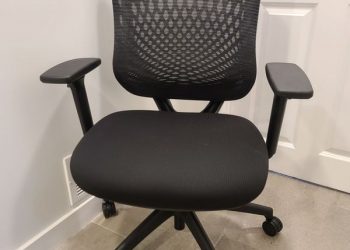 Vari Performance Task Chair review – an outstanding sitting option for 7 reasons